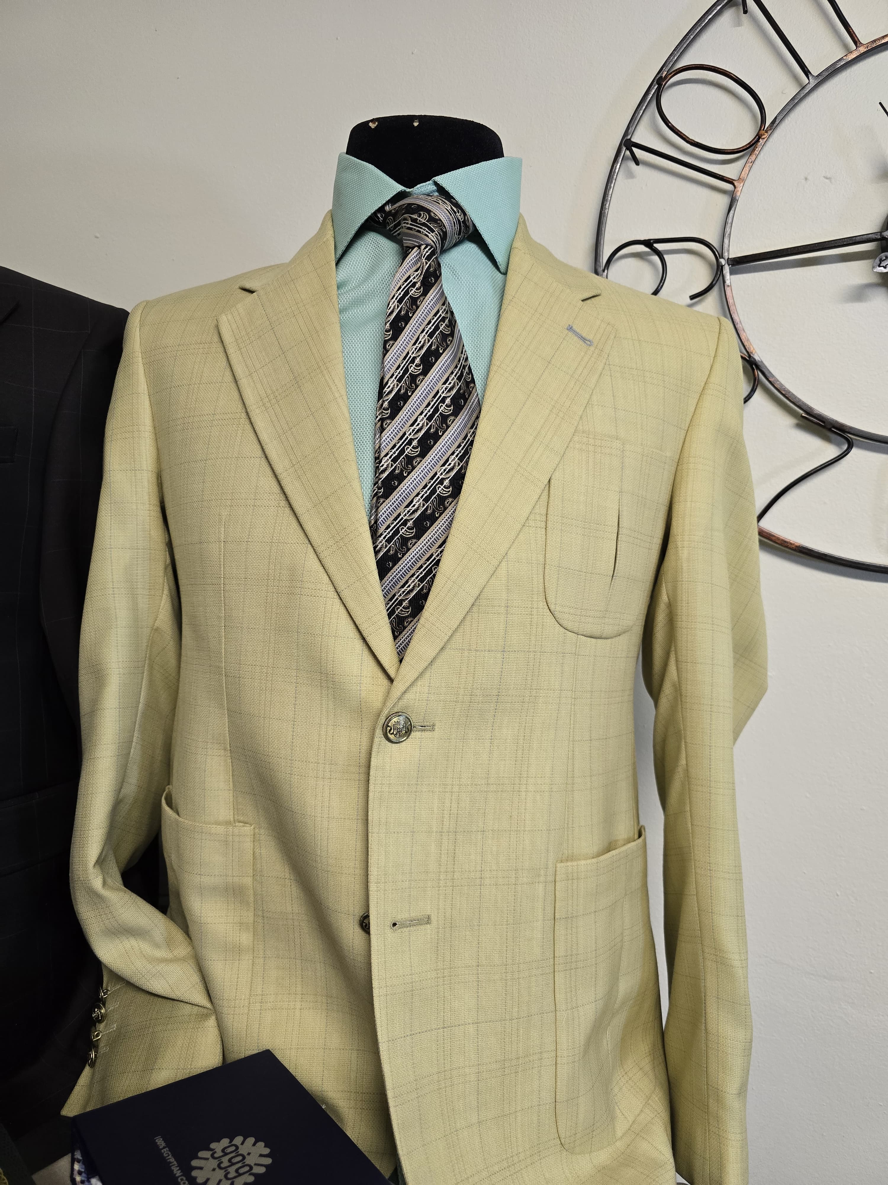 Monarch beige Blazer