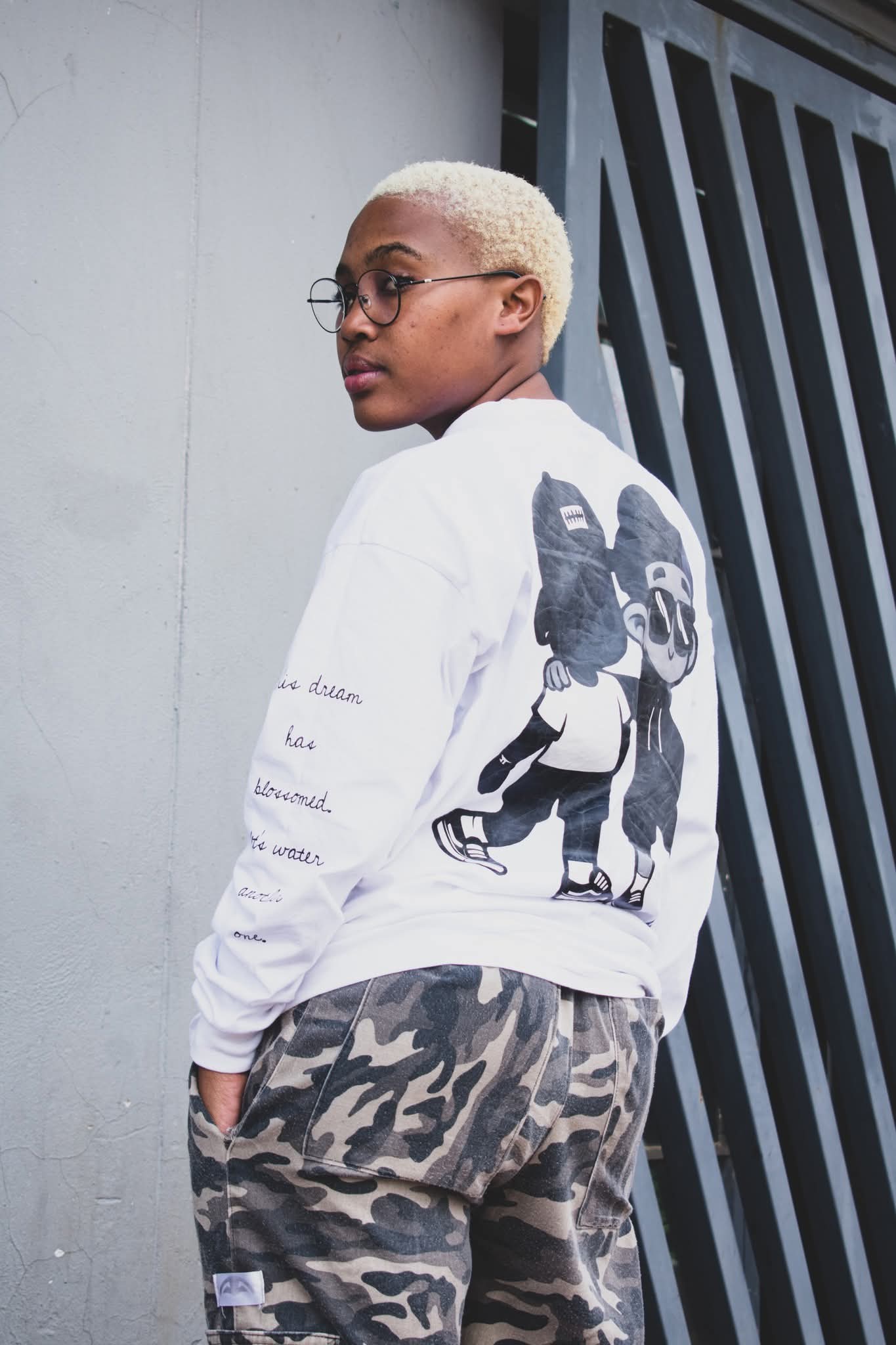 Smyle w/ Loyalty white long sleeve tee-2